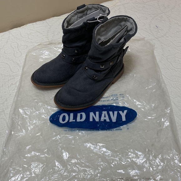 7US Faux Suede Boots by Old Navy - Picture 12 of 15